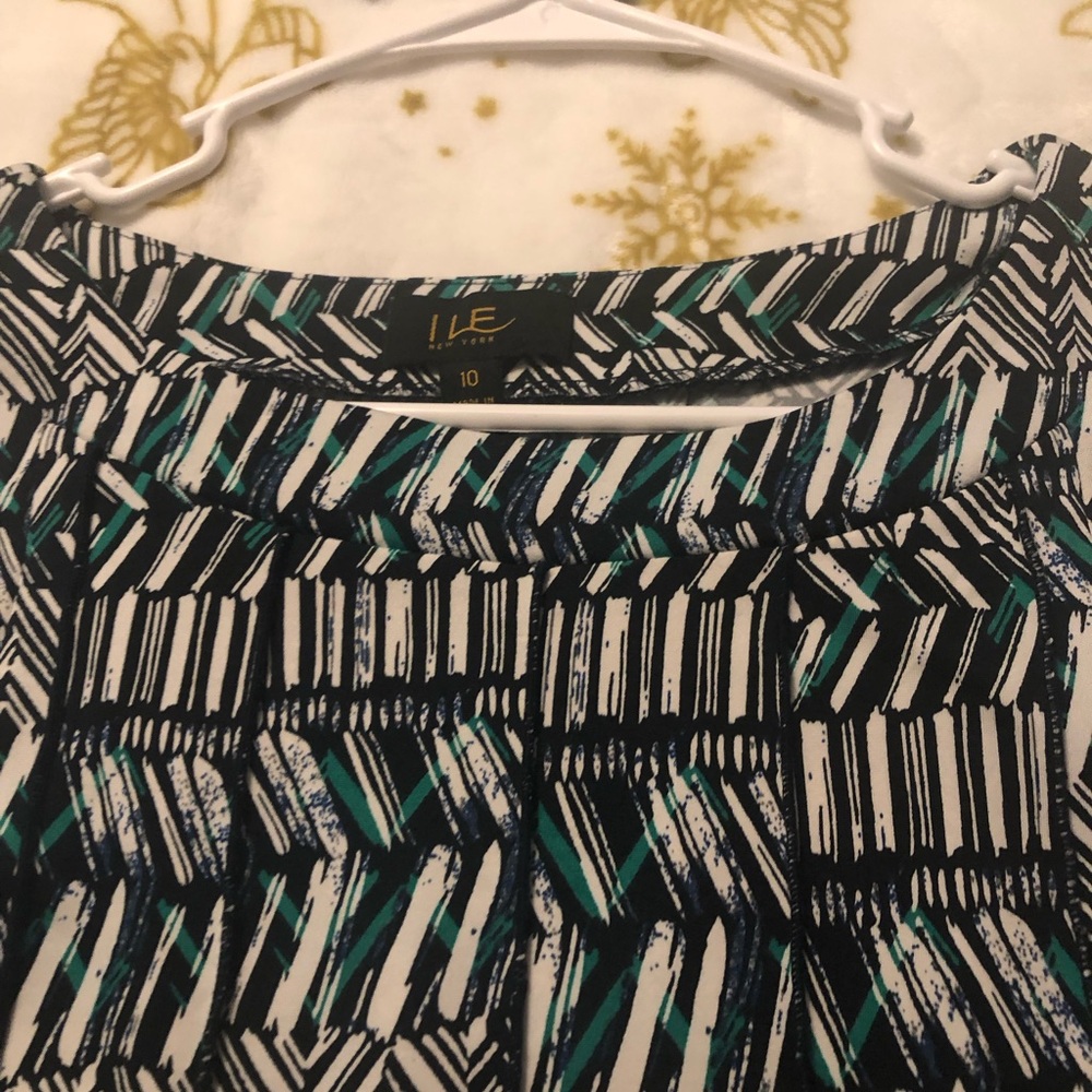 EUC ILE New York MIDI Dress 10 - Picture 2 of 5